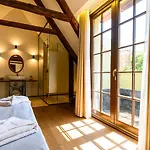 Casa Boutique & Restaurant 3*