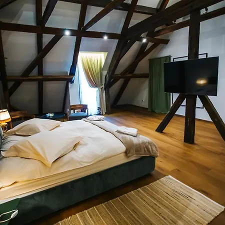 Guest house Casa Boutique & Restaurant Brasov
