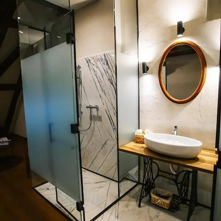 Casa Boutique & Restaurant ブラショフ