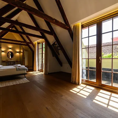 Casa Boutique & Restaurant 3* ブラショフ