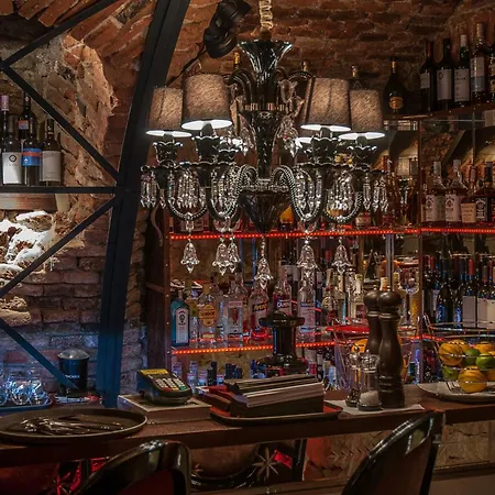 Guest house Casa Boutique & Restaurant Brasov
