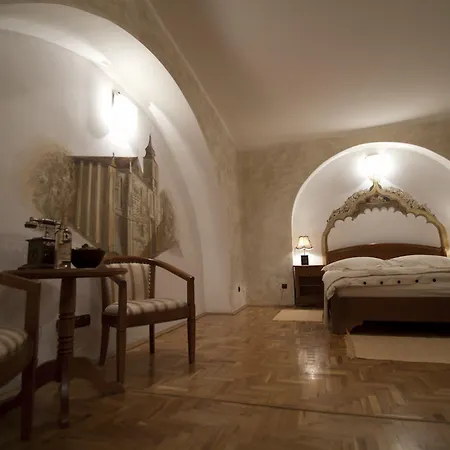 Casa Boutique & Restaurant 3* ブラショフ
