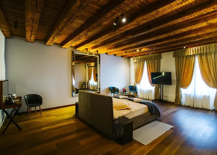 Casa Boutique & Restaurant Brașov