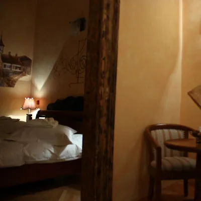 Casa Boutique & Restaurant 招待所 3*